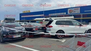 Accident teribil! O mamă a fost lovită cu maşina de copiii săi, care s-au jucat la schimbător