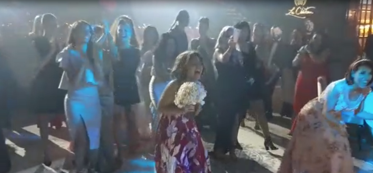 Cine este vedeta care a prins buchetul aruncat de mireasa Andreea Bălan! Urmează încă o nuntă în showbiz!