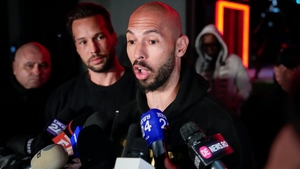 Andrew Tate, luat peste picior de o celebră actriță din SUA după ce s-a plâns de condițiile din închisoare: „Țipă toată noaptea”