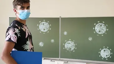 Ministrul Educației a anunțat câți elevi s-ar putea întoarce în școli din 8 februarie: “Să sperăm că vor fi în scenariu roşu cât mai puţine zone”