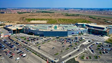 Unul dintre cele mai mari mall-uri din București se închide: „Important este acum prevenția nu banii pe care o să îi pierdem”