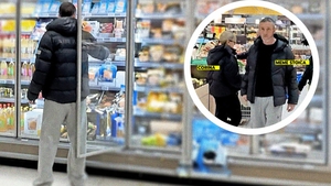 Meme Stoica și fosta soție, shopping comun, la raionul bio. După 14 ani de la divorț, tot împreună