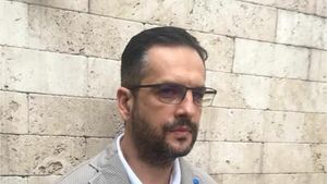 Cum a rămas Mădălin Ionescu fără serviciu la 48 de ani. Vedeta de la Metropola TV a trecut printr-un moment dificil în cariera sa