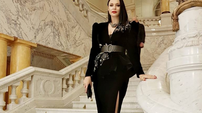 Imagine rară! Cum arăta Andreea Marin la 20 de ani, când prezenta „Țara lui Piticot”