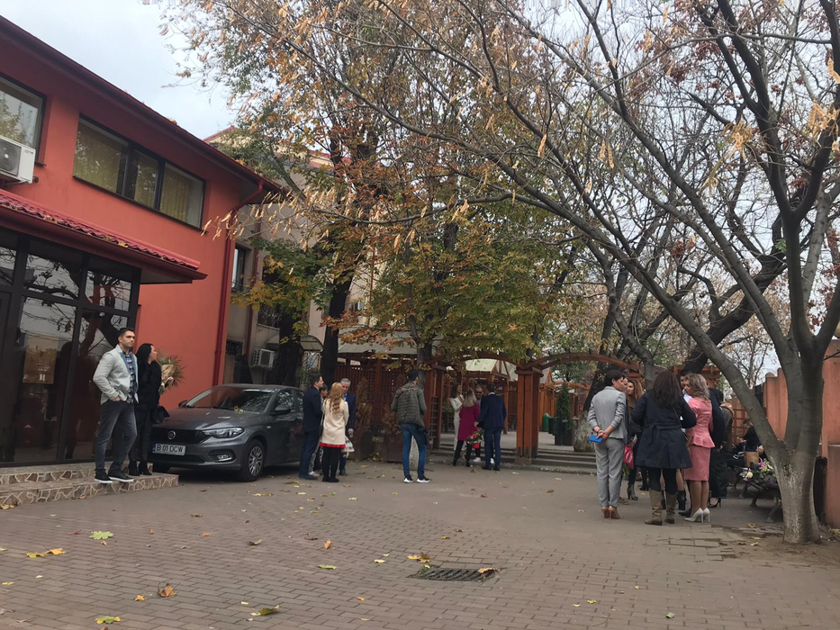 Ștefan Stan renunță azi la burlăcie. Avem primele imagini de la cununia secretă!