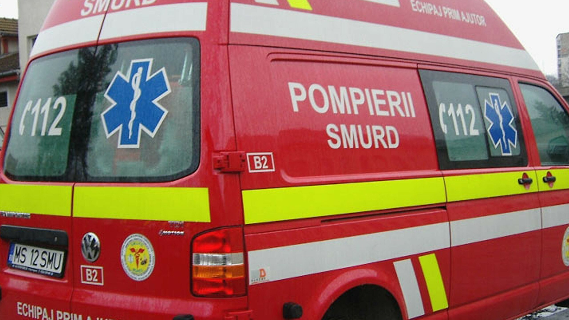 Momente de panică la FITS! O adolescentă de 16 ani a căzut de la 4 metri înălțime, în timpul spectacolului cu drone