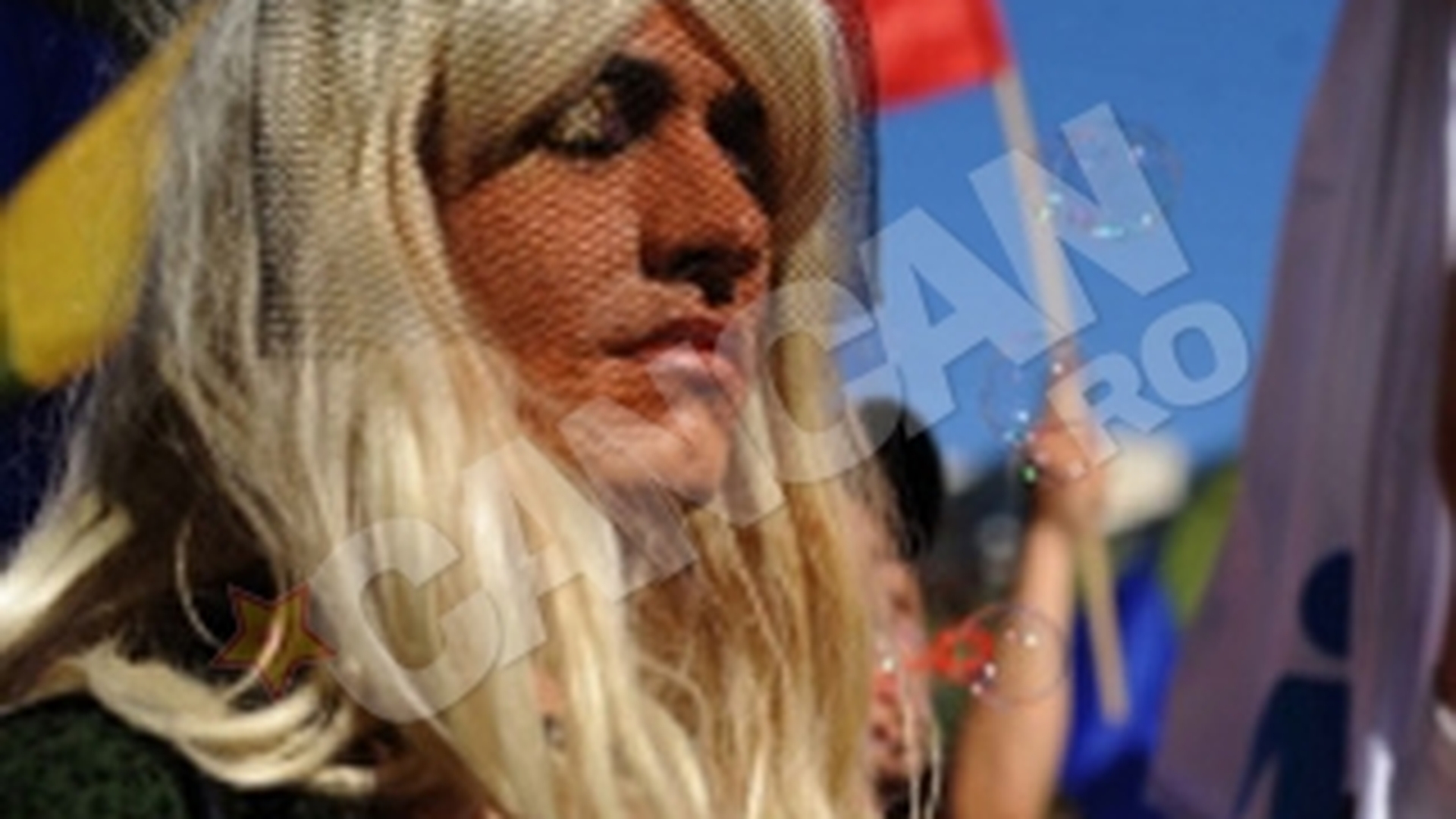 Rusii iau atitudine! Paradele gay sunt interzise la Moscova!