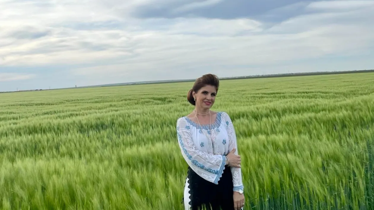 Maria Căpitănescu și Marcela Fota, terorizate de un bărbat necunoscut: ”Ne-a sunat de 200 de ori în 2 ore”