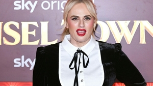 Procesul de defăimare împotriva lui Rebel Wilson merge mai departe. Judecătorul a dat undă verde