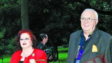 Blat cu Stela Popescu si Arsinel la masa