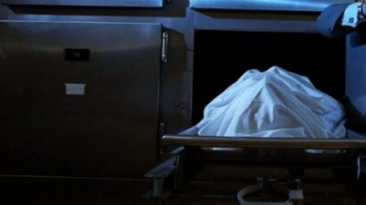 O fata de 18 ani s-a aruncat in fata trenului dupa ce s-ar fi certat cu parintii din cauza unei note