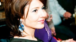 Fie ploaie, fie vant, Oana Sarbu iese la mall. Si nu oricum! Vezi cum arata imbracata precum o liceeana a zilelor noastre
