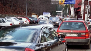 Ultima oră! Carambol cu două motociclete și o mașină în Bușteni. Șase adulți și doi minori au fost răniți