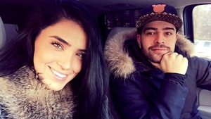 Ce surpriza i-a facut Speak iubitei lui! Costa doar 30 RON, dar Adelina s-a "udat" toata