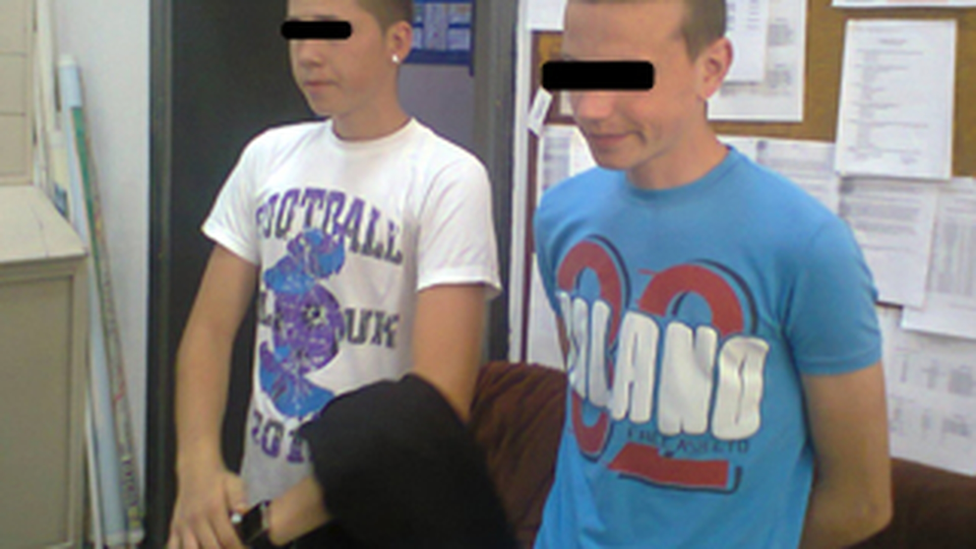 VIDEO Trei liceeni din Galati au vandalizat clasa in care invata! Au fost exmatriculati pe loc din cauza ravagiilor provocate!