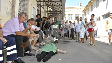 A murit in timp ce astepta la rand sa-si faca buletinul
