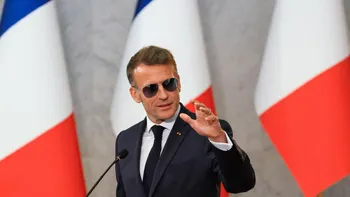 Emmanuel Macron, pus în dificultate de soția lui Erdogan. Momentul care a devenit viral