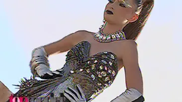 Rusine! Botezatu si-a dus fetele in Sahara unde s-a filmat Razboiul stelelor dar ele nu au auzit de film!