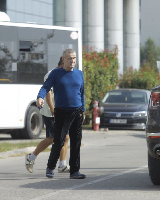 Gigi Becali i-a dat replica celui care-l acuză că folosește ilegal brandul "Becali" (Foto: CANCAN.RO)