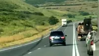 Un șofer din Botoșani a văzut o mașină haotică în trafic și a sunat la Poliție. Cine era la volan, de fapt