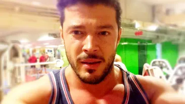 Poza urcata de pe internet de Victor Slav in urma cu putin timp! Nu cred ca este adevarat