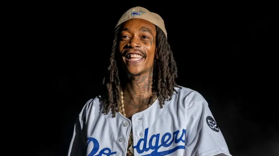 Rapperul Wiz Khalifa a fost condamnat definitiv de Curtea de Apel Constanța