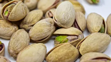 Ce se întâmplă cu vederea ta dacă consumi 57 de grame de fistic pe zi, potrivit unui studiu