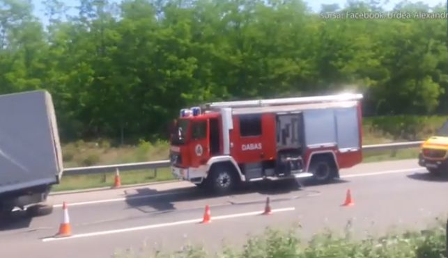 Un nou accident mortal pe o autostradă din Ungaria! Un român a murit după ce a fost lovit de un TIR