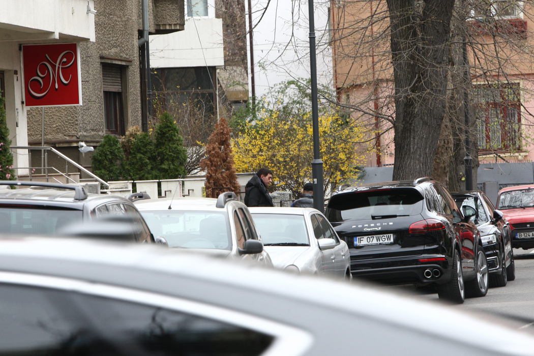 Cristi Borcea a ieșit de la clinca de înfrumusețare a fostei soții, Mihaela