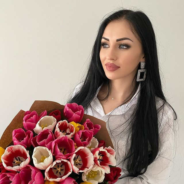 Gabriella Nastas a "intrat" în "Alb Negru" / (Sursa: Instagram)