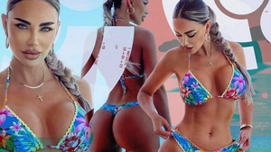 Bianca Drăgușanu, concediu de lux în Antalya. Diva, în imagini de senzație, într-un costum de baie minuscul