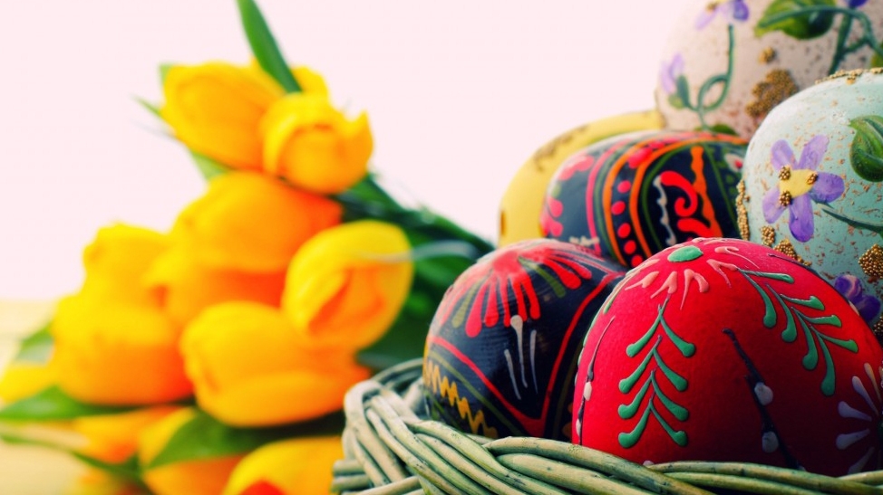 Dacă nu ai inspiraţie, te ajutăm noi să trimiţi mesajele… Acestea sunt cele mai frumoase SMS-uri de Paşte!