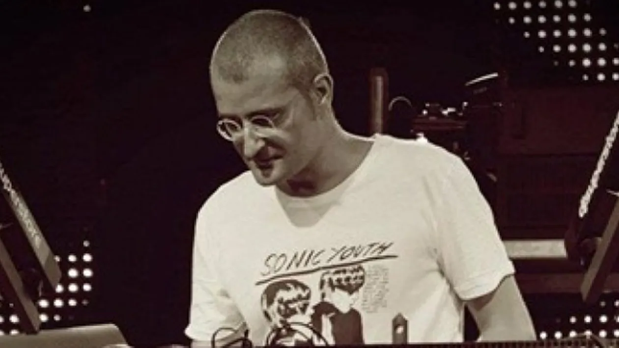 Gestul care a impresionat o tara intreaga! Ce au facut suporterii stelisti pentru solistul trupei Suie Paparude