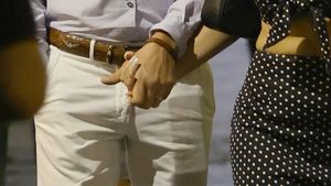 Un nou cuplu s-a format după Insula Iubirii 2025. Cele două ispite au venit de mână, pentru a urmări marea finală a show-ului de la Antena 1