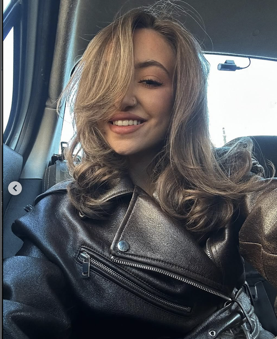 Cum arată astăzi Elena Hasna, vocea care a uimit la Next Star! Are 24 de ani și nu o mai recunoști