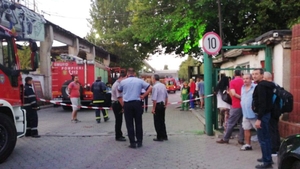 Explozie la o fabrică de prefabricate din București. O femeie a murit, alte trei persoane prezintă arsuri grave
