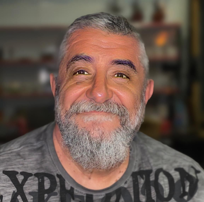 Fosta soția a lui Lucian Ionescu se va ocupa de înmormântarea lui, având în vedere că actuala parteneră se luptă cu virusul SARS-CoV-2 pe un pat din Spitalul Clinic “Victor Babeș” din Capitală © Facebook