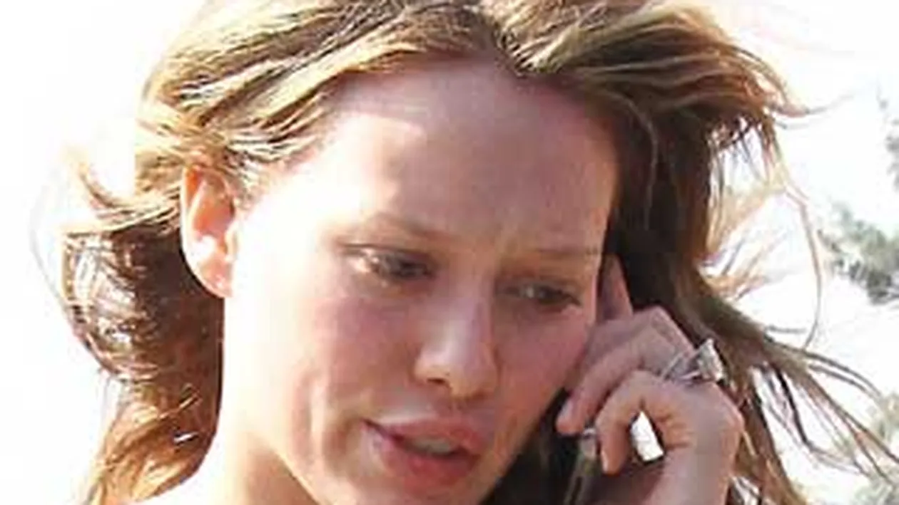 Hilary Duff a devenit mamica de baiat!