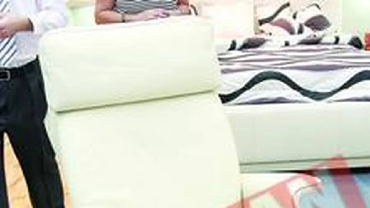 Masuta de cafea care-si schimba starea de spirit