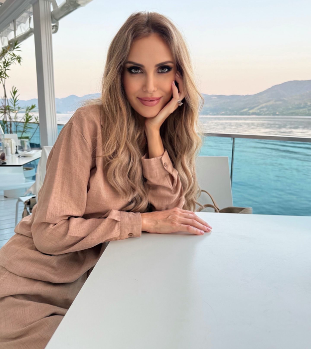 Ana Maria Pop i-a pregătit mai multe surprize soțului său