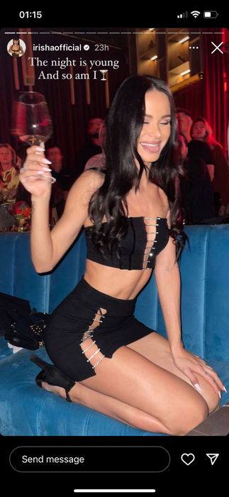 Cum s-au costumat vedetele de Halloween. Topul celor mai sexy apariţii. FOTO
