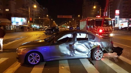 Primarul Iașului a făcut accident într-o intersecție și a ajuns la spital! VIDEO