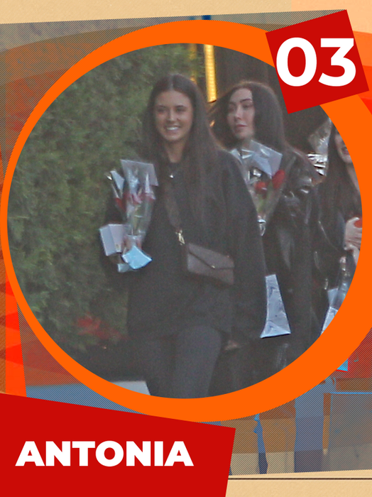 Antonia, Inna și Bianca Drăgușanu au luat primăvara-n piept!  Înfloratele showbiz-ului și-au etalat buchetele de Mărțișor! GALERIE FOTO TOP 30 VEDETE