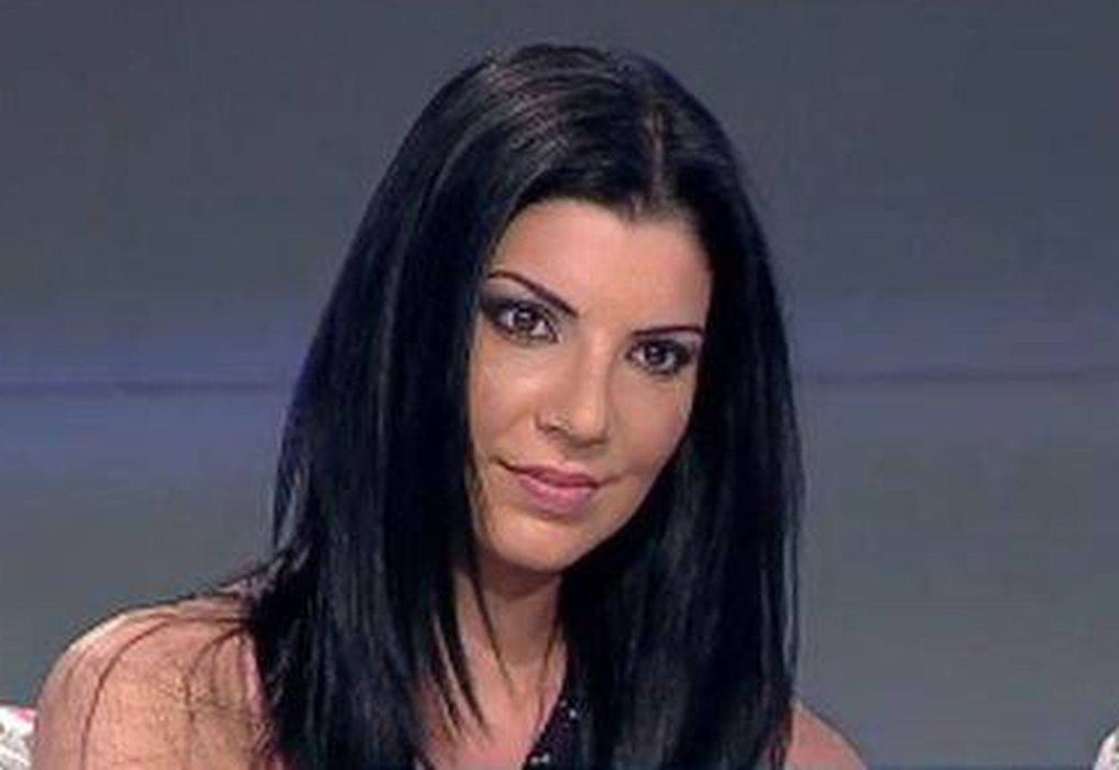 Andreea Tonciu, înainte de a apela la ajutorul medicului estetician