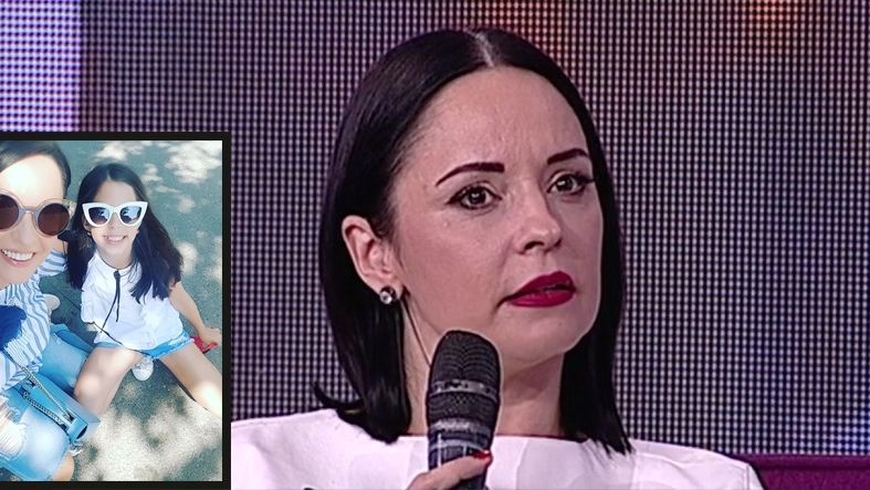 Fiica Andreei Marin a sunat-o pe vedetă în timp ce era la TV. Ce a urmat după ce Violeta i-a mărturisit alarmată: “Mami, mami...”