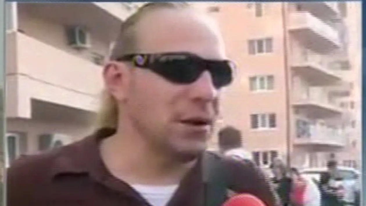 Fostul acordeonist de la Spitalul de Urgenta, Vali Craciunescu, locuieste in complexul rezidential afectat de incediu in sectorul 3: De patru ani stau aici, nu pot invinovati administratia pentru ce s-a intamplat