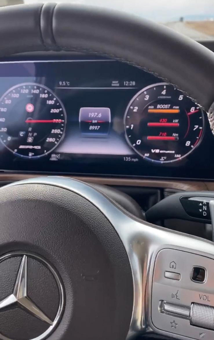 Ioan Neculaie, “aroganță” pe autostradă! Viteza amețitoare cu care a condus noul Mecedes G pe care a plătit 150.000 de euro