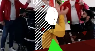 Vali Vijelie a ”dat spectacol” în sala de așteptare din aeroport! Pasagerii n-au știut cum să reacționeze…