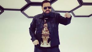 Bucurie mare în familia lui Florin Salam! Nepoata Fănicăi se pregătește să devină mămică. „Abia așteptăm să ne cunoaștem finul sau finuța”