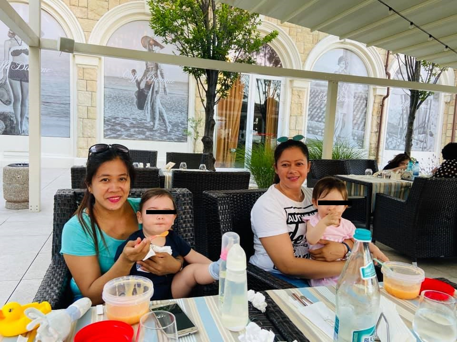 Gemenii Ralucăi Macovei au bone filipineze